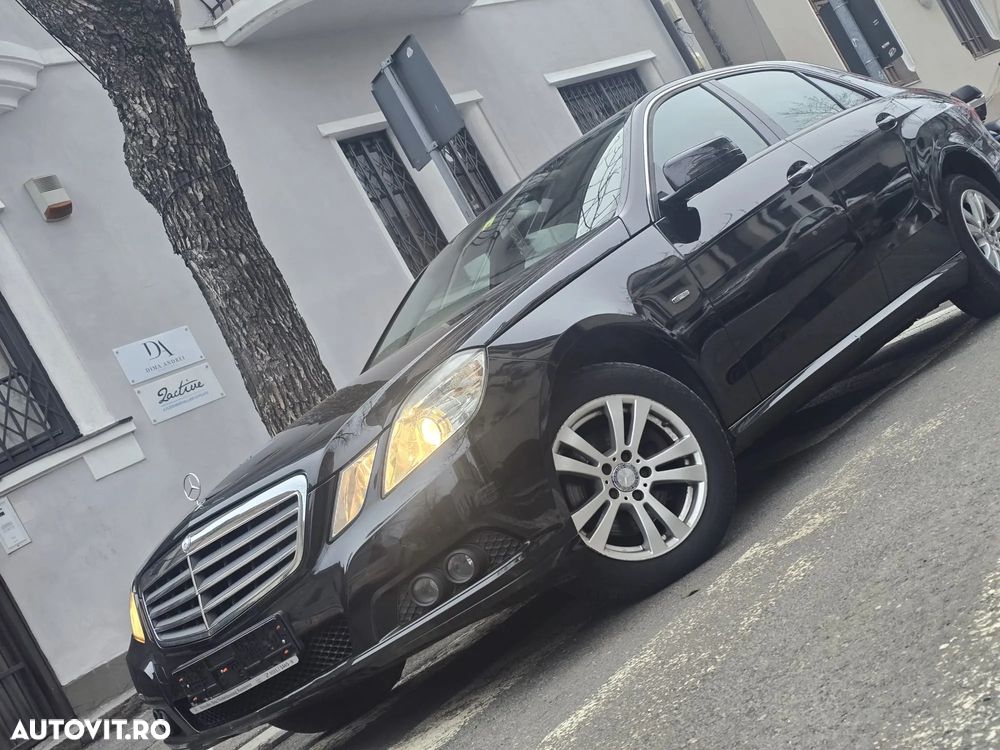 Mercedes-Benz E 220 CDI DPF BlueEFFICIENCY Automatik - 3