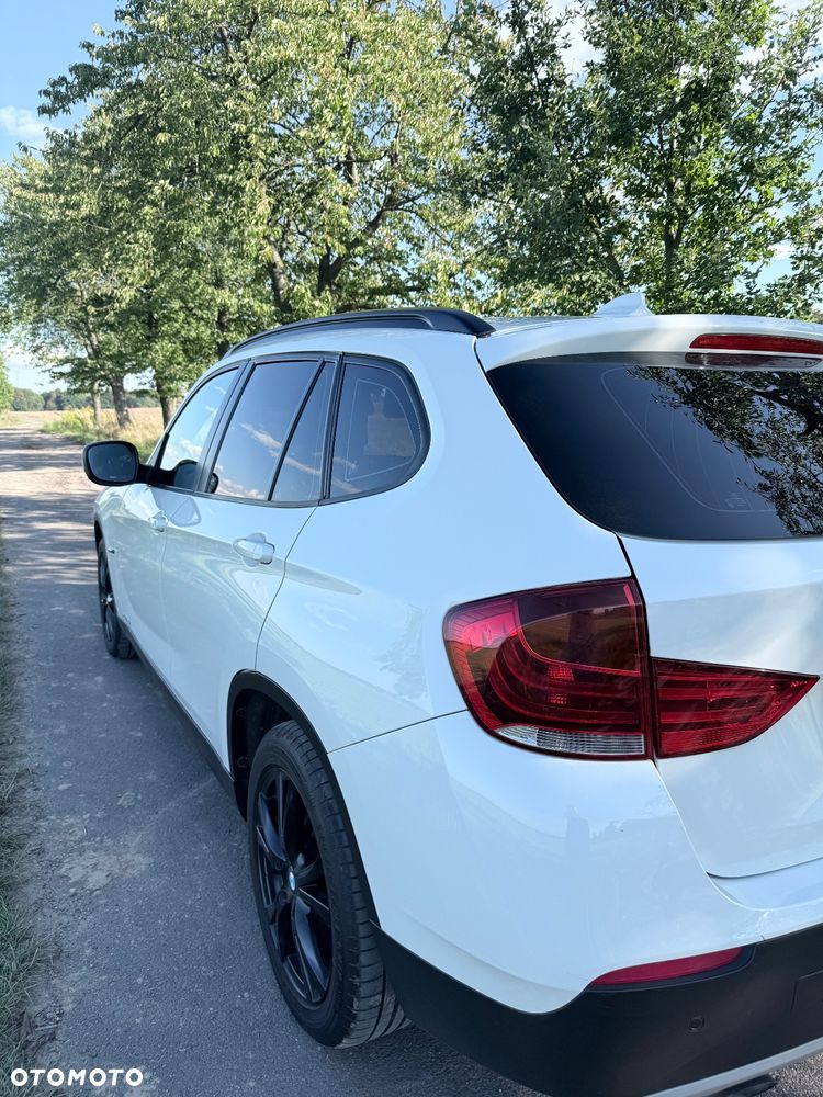 BMW X1 xDrive18d - 9