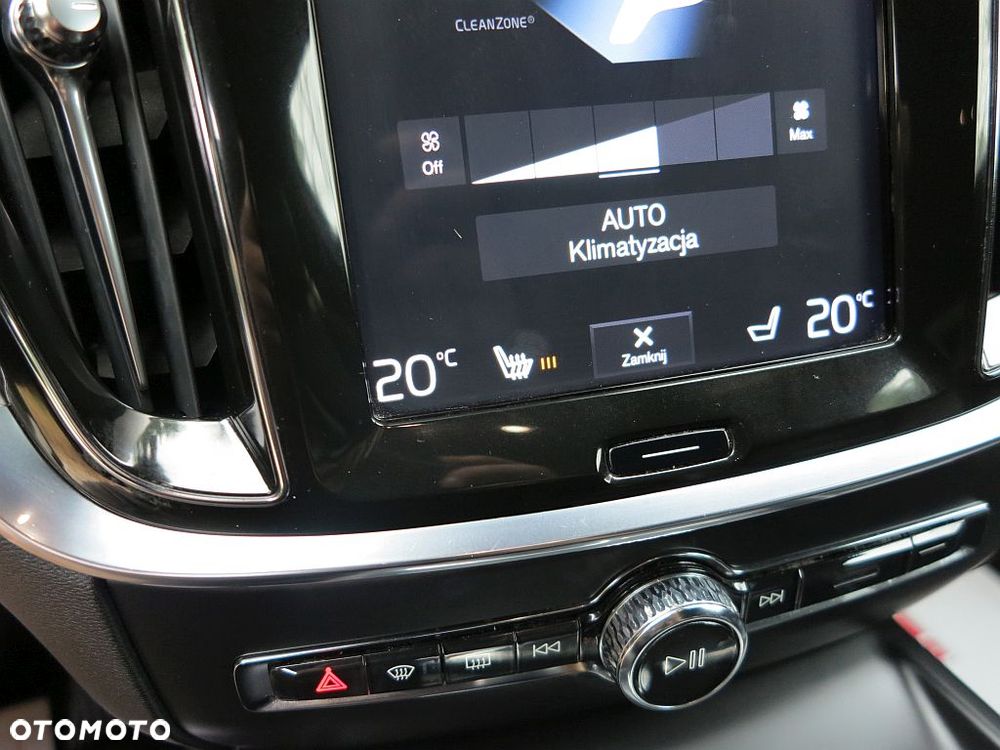 Volvo V60 D3 Momentum - 25