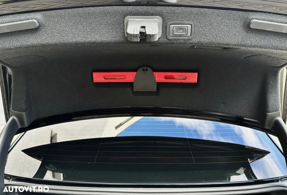 Audi A6 2.0 TDI Ultra S tronic - 24