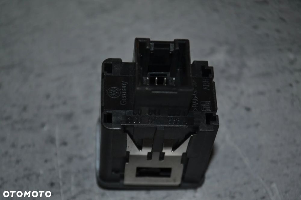 VW PASSAT B6 PRZEŁĄCZNIK REGULACJI WYSOKOŚCI ŚWIATEŁ PODŚWIETLENIA 3C0941333A - 3