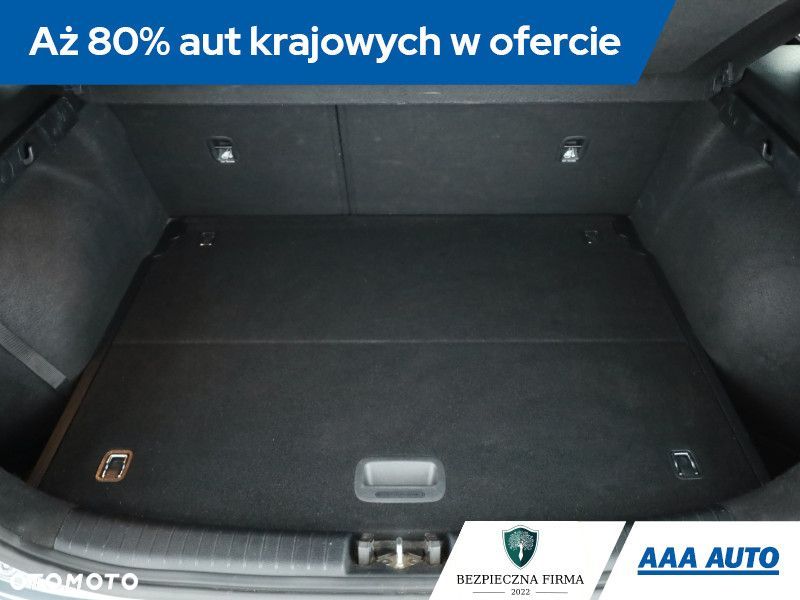 Kia Ceed - 11