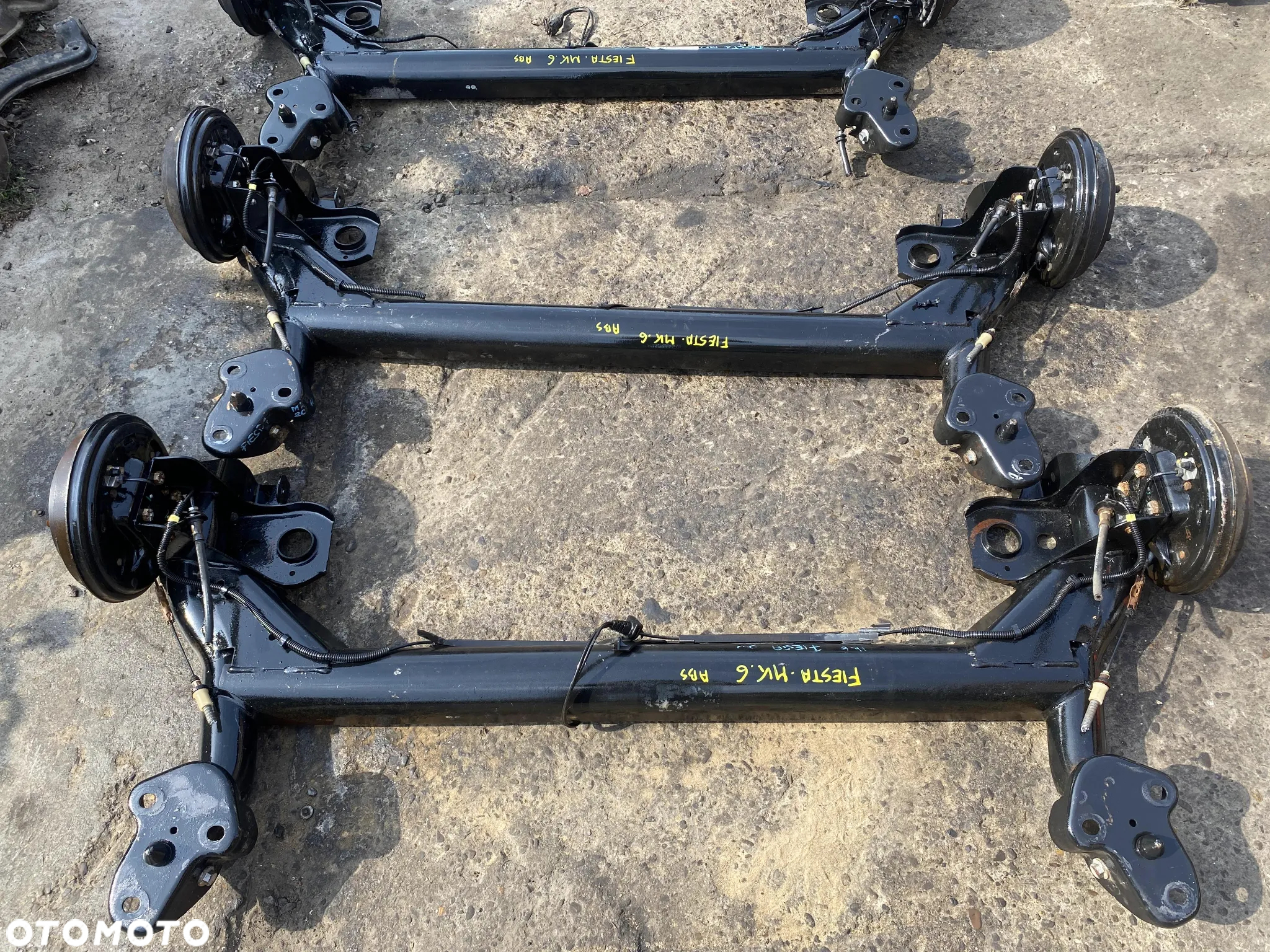 Belka tylna zawieszenia Ford Fiesta MK6 ABS 2002-08r. OE - 4