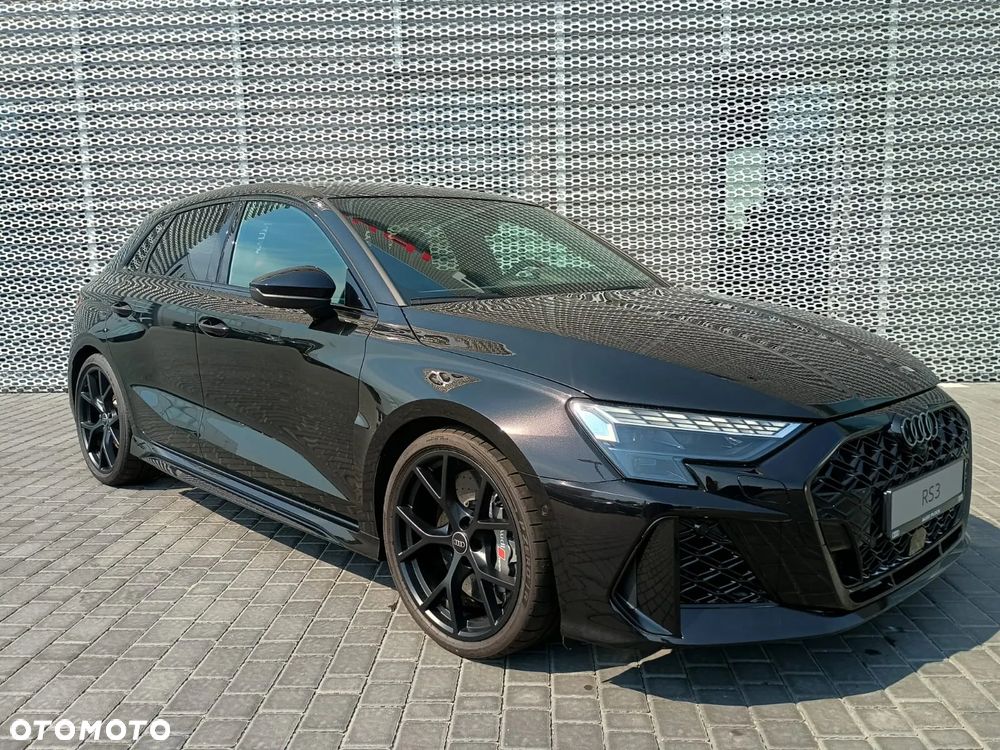 Audi RS3 Sportback TFSI Quattro S tronic - 3