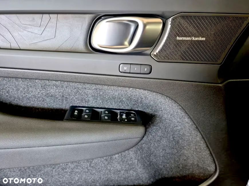 Volvo C40 Recharge Twin Motor Ultimate - 13