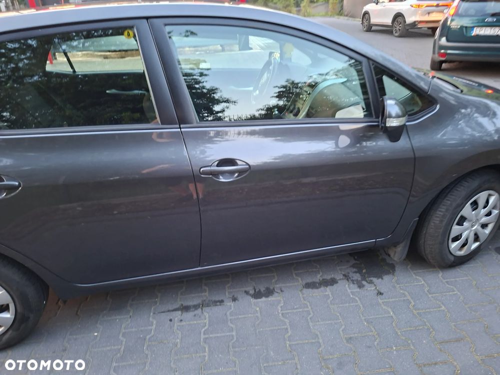 Toyota Auris 1.33 VVT-i Active - 13