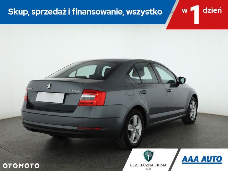 Skoda Octavia - 7