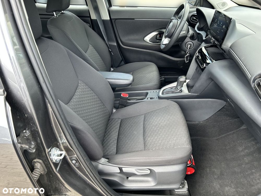 Toyota Yaris Cross Hybrid 1.5 Comfort - 17