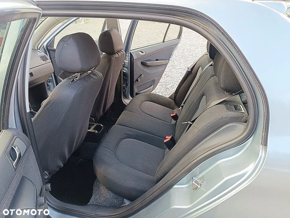 Skoda Fabia 1.4 16V Elegance - 15