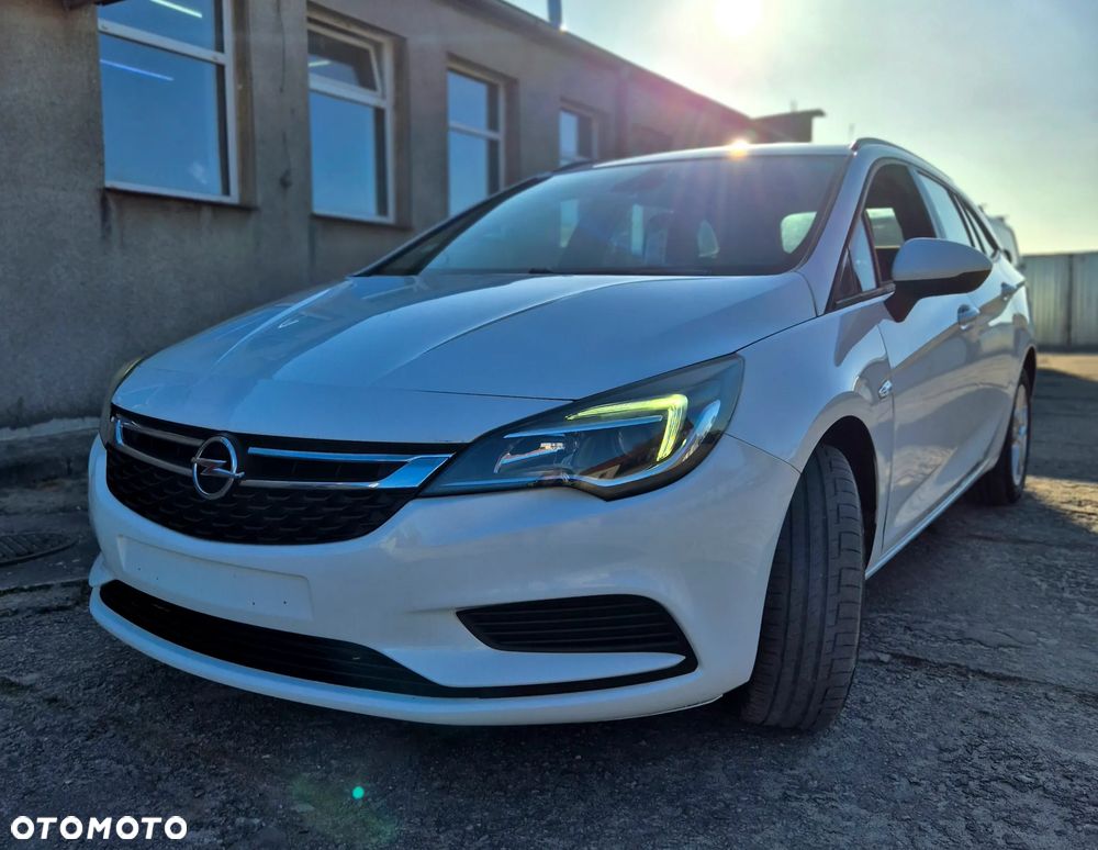 Opel Astra 1.6 CDTI Start/Stop Active - 1