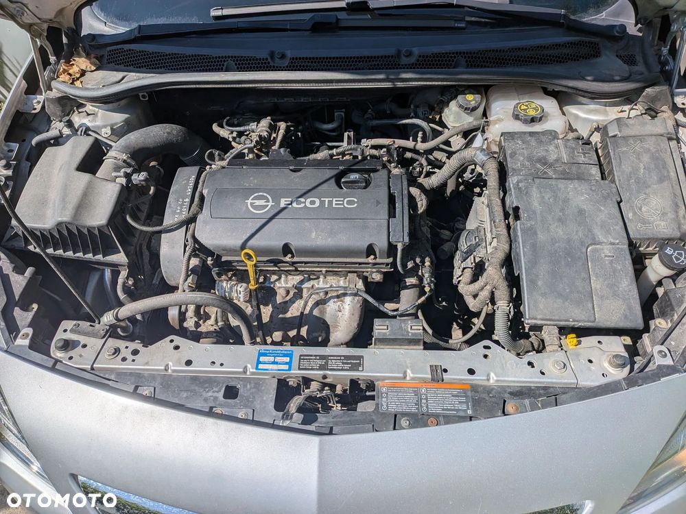 Opel Astra 1.6 - 5