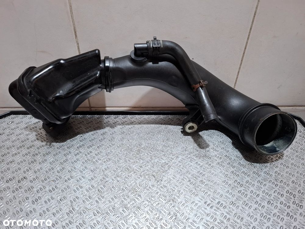 Rura intercoolera Renault Master III 2,3 DCI nr 8200858600D - 3