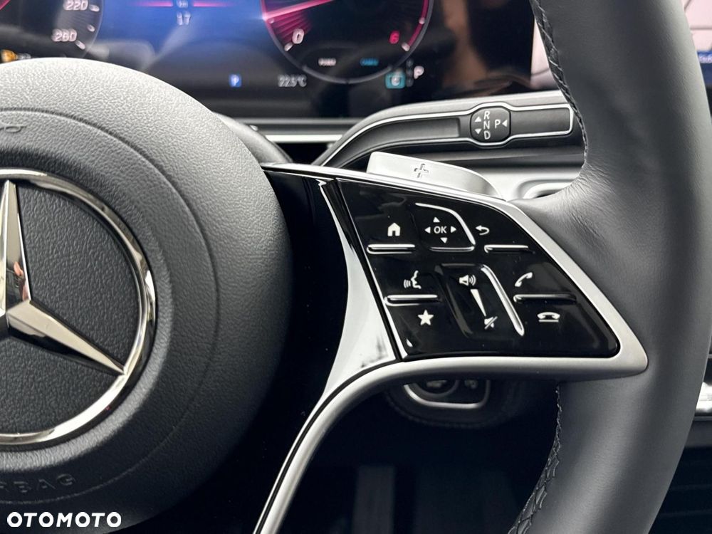 Mercedes-Benz GLE - 26
