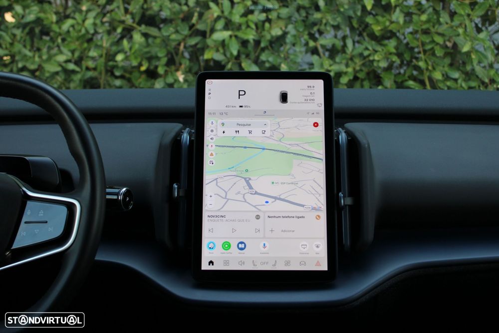 Volvo EX30 69 kWh Single Motor Extended Range Plus - 29