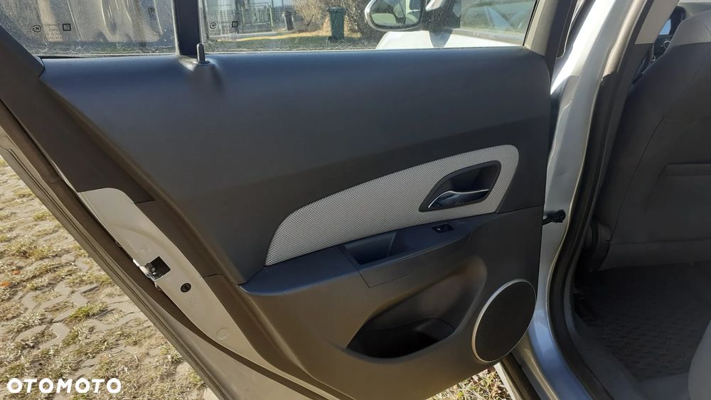 Chevrolet Cruze 2.0 VDCi LS - 2
