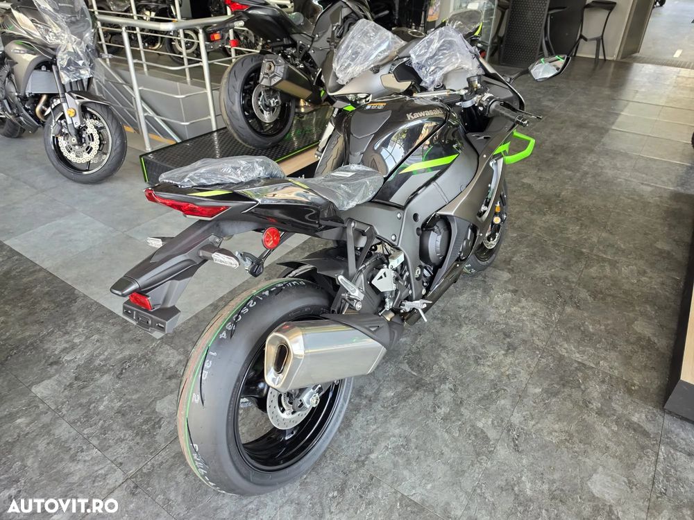Kawasaki Ninja ZX-10R - 7