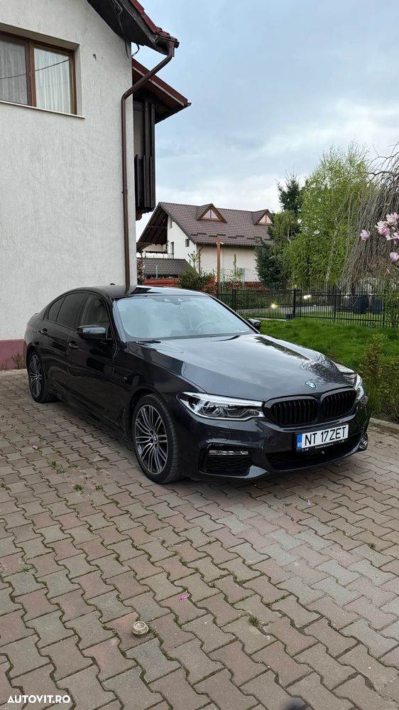 BMW Seria 5 540i xDrive Aut. Sport Line - 3