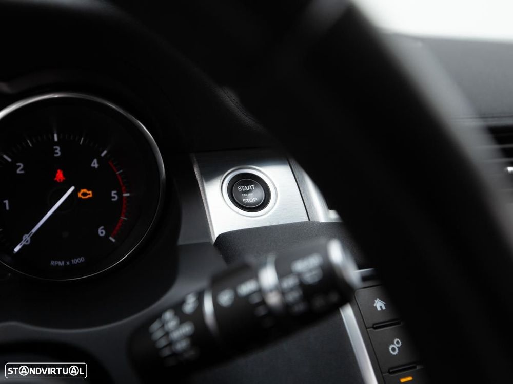 Land Rover Range Rover Evoque - 16