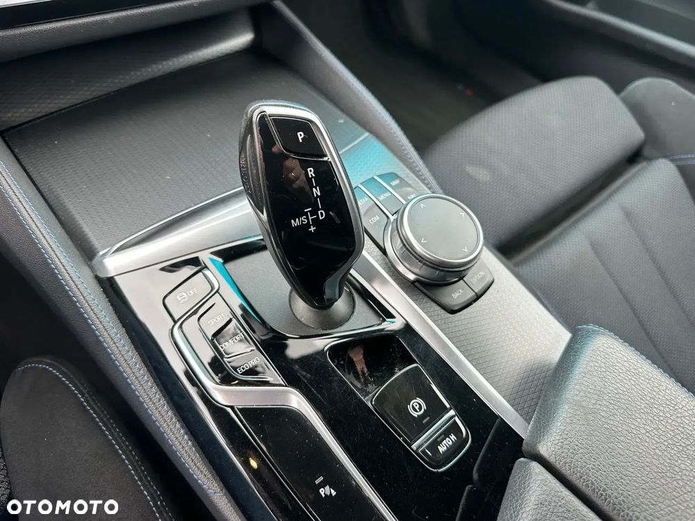 BMW Seria 5 - 13