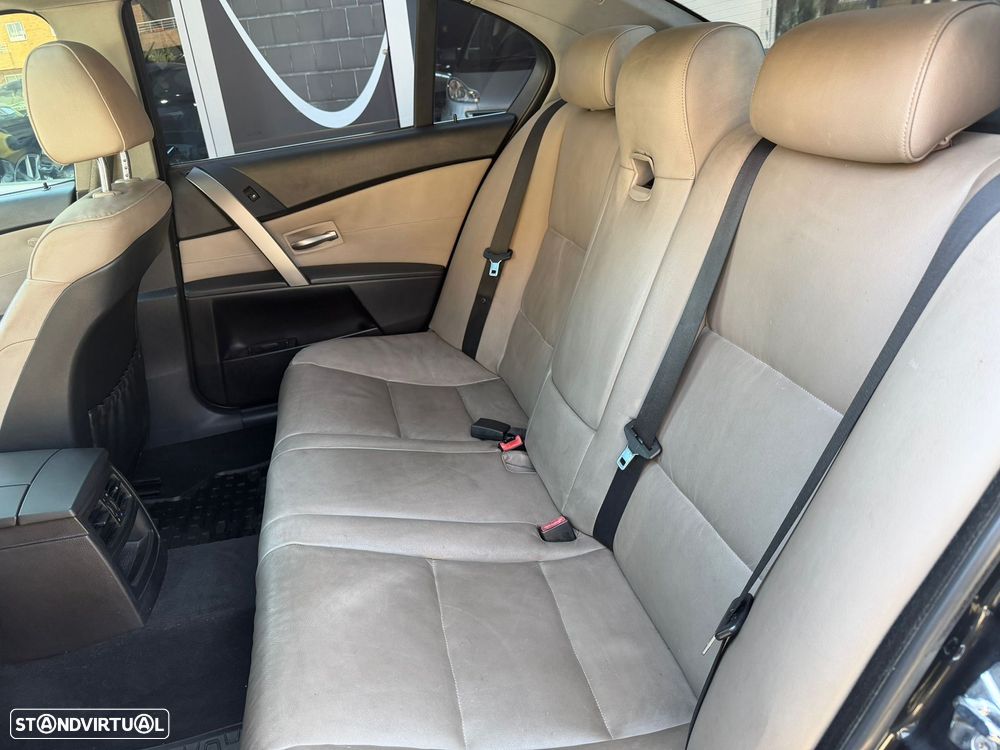 BMW 525 d - 14