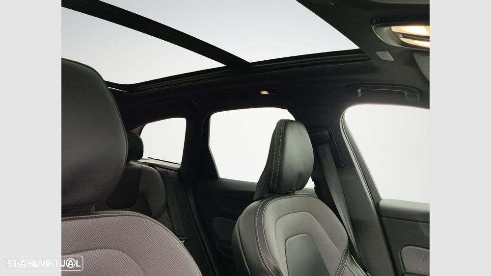 Volvo XC 60 2.0 T6 PHEV Black Edition AWD - 16