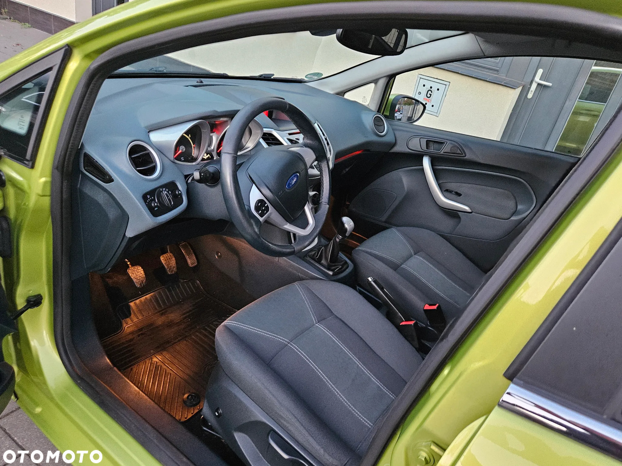 Ford Fiesta 1.4 Titanium - 9