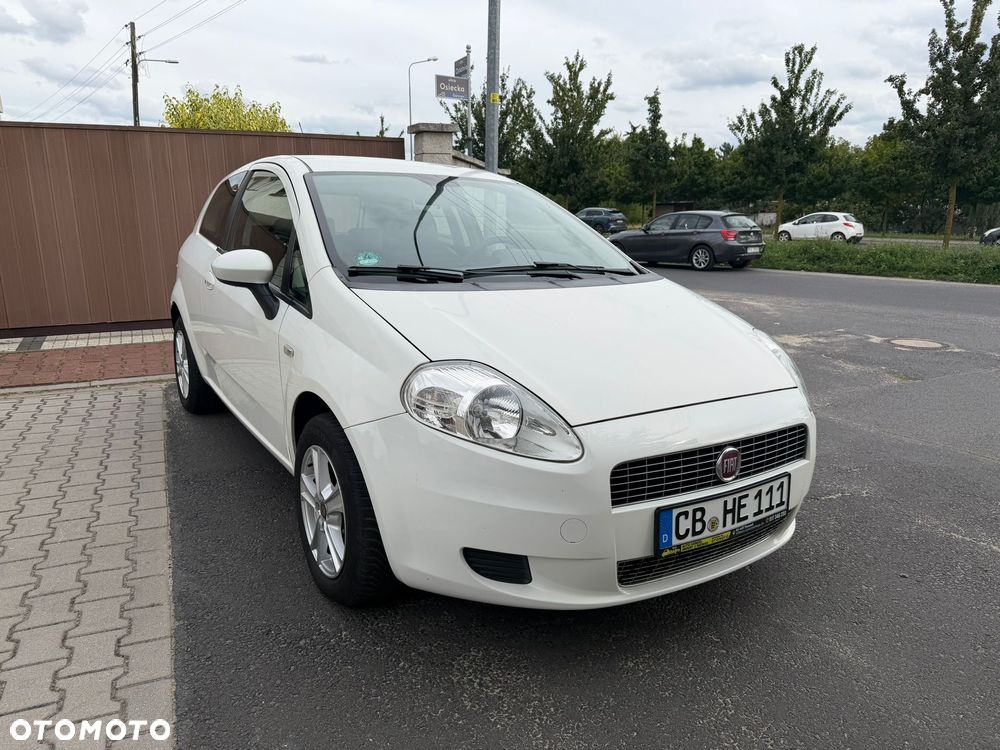 Fiat Grande Punto 1.4 8V Dynamic - 1