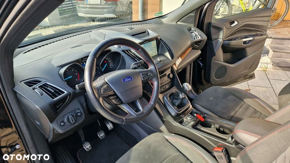 Ford Kuga - 21