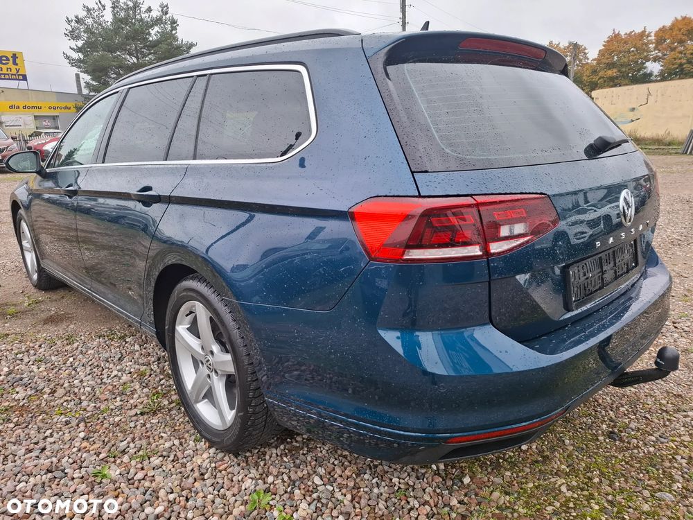 Volkswagen Passat - 7