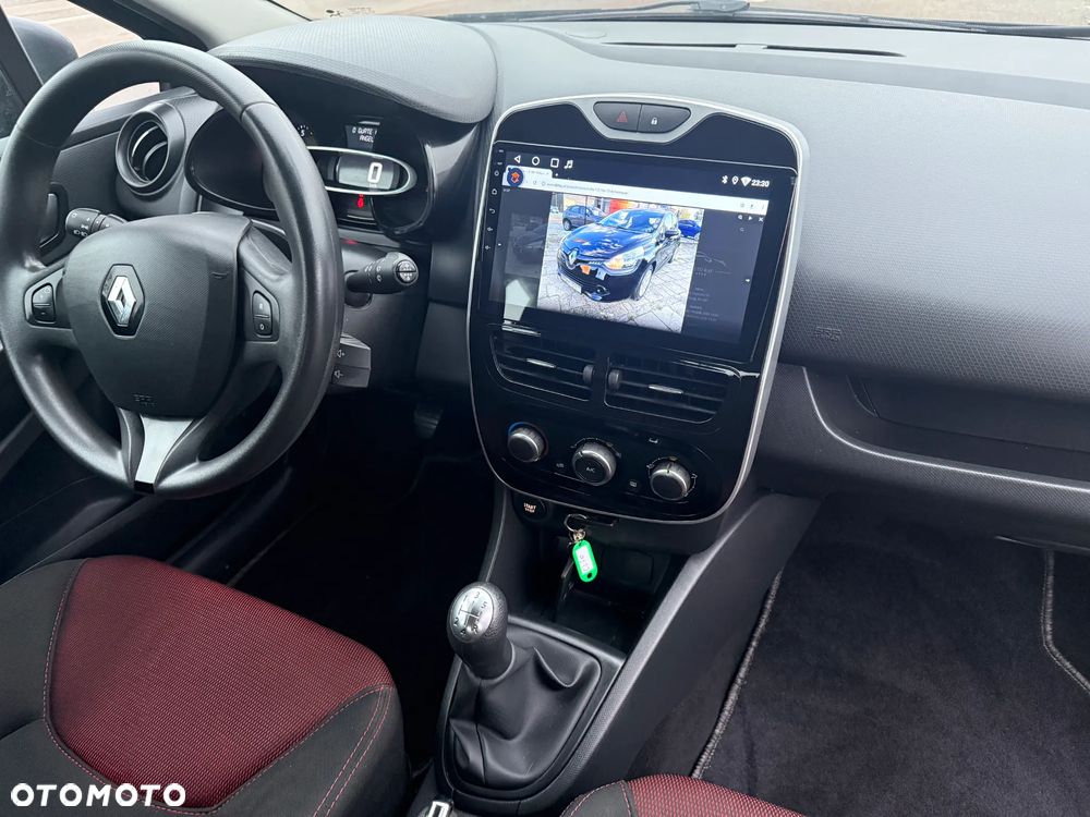 Renault Clio 1.2 16V 75 Experience - 29