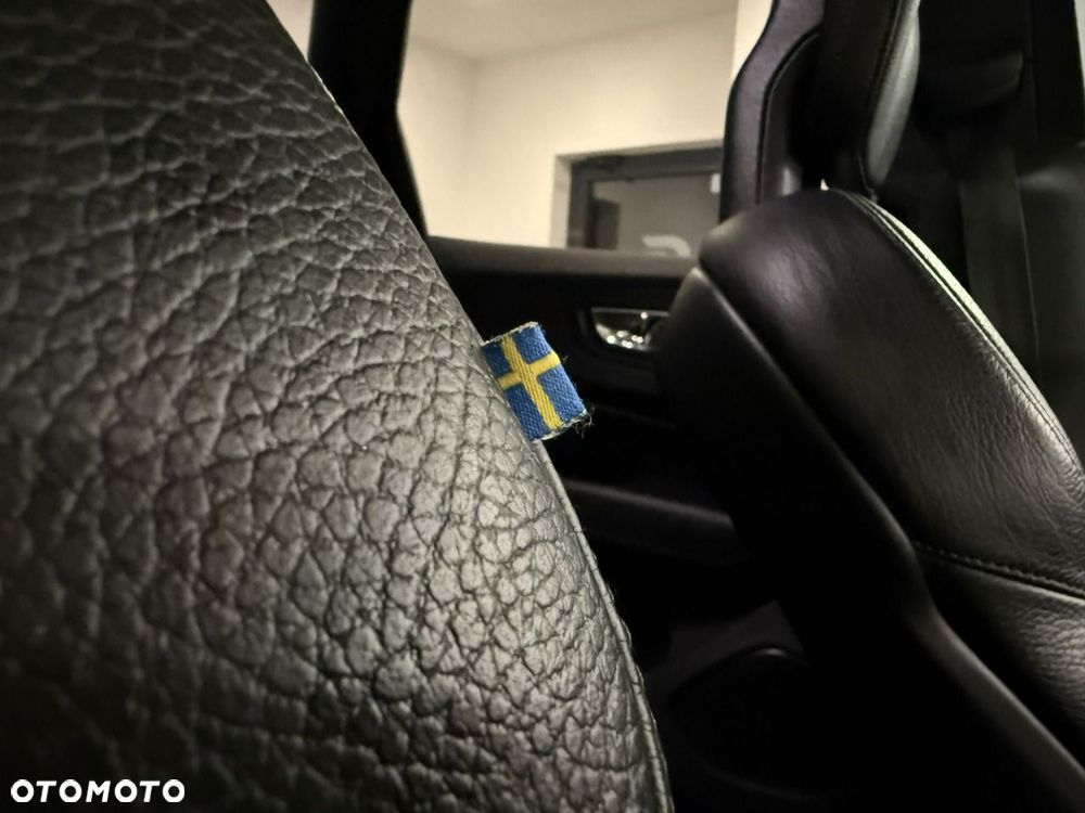 Volvo XC 60 D4 AWD Geartronic Inscription - 28