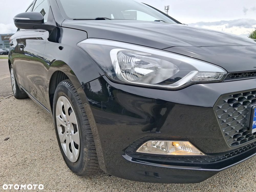 Hyundai i20 1.2 YES Plus - 28