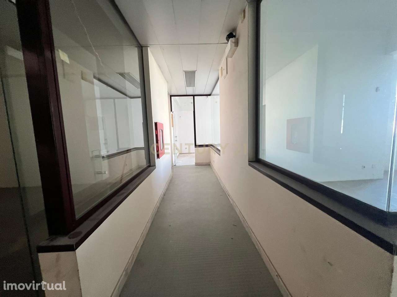 Lojas/ Escritórios para pequenos negócios no Feijó - Grande imagem: 4/12