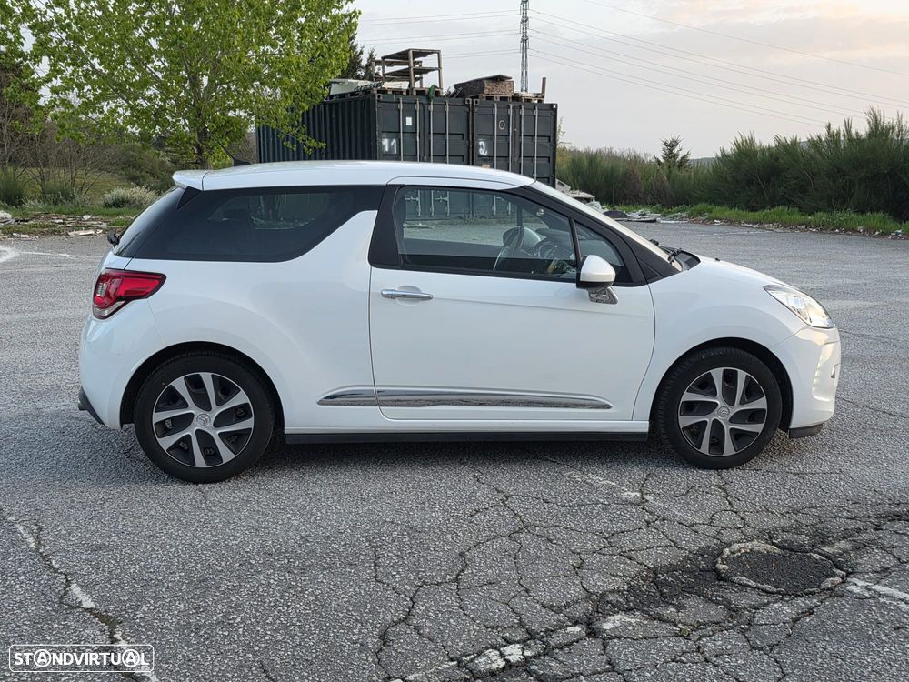 Citroën DS3 1.6 e-HDi So Irresistible - 7