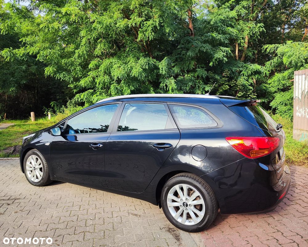 Kia Ceed 1.6 GDI L Business Line - 6