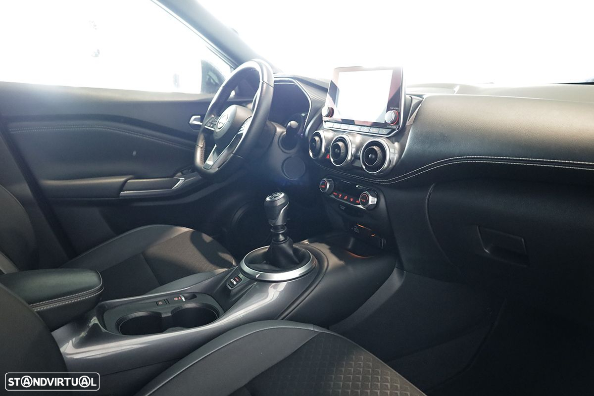 Nissan Juke 1.0 DIG-T N-Design Black - 18