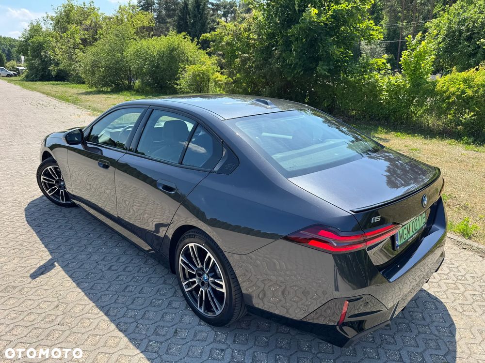 BMW i5 83.9kWh eDrive40 M Sport - 5