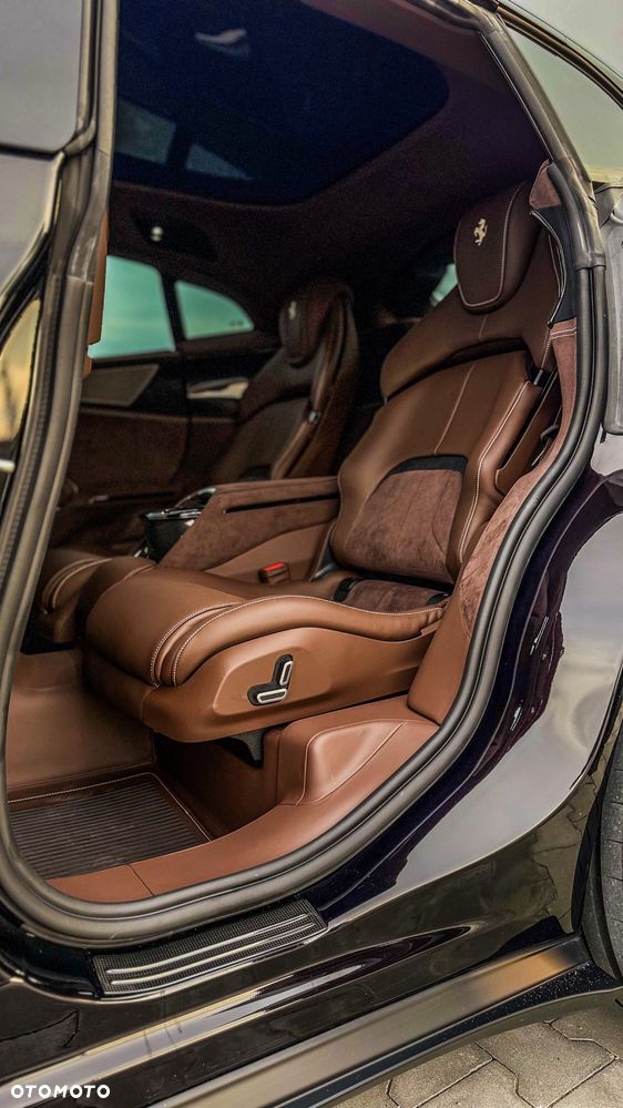 Ferrari Purosangue - 30