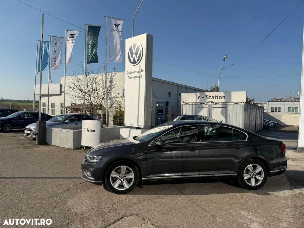 Volkswagen Passat 2.0 TDI DSG Highline - 3