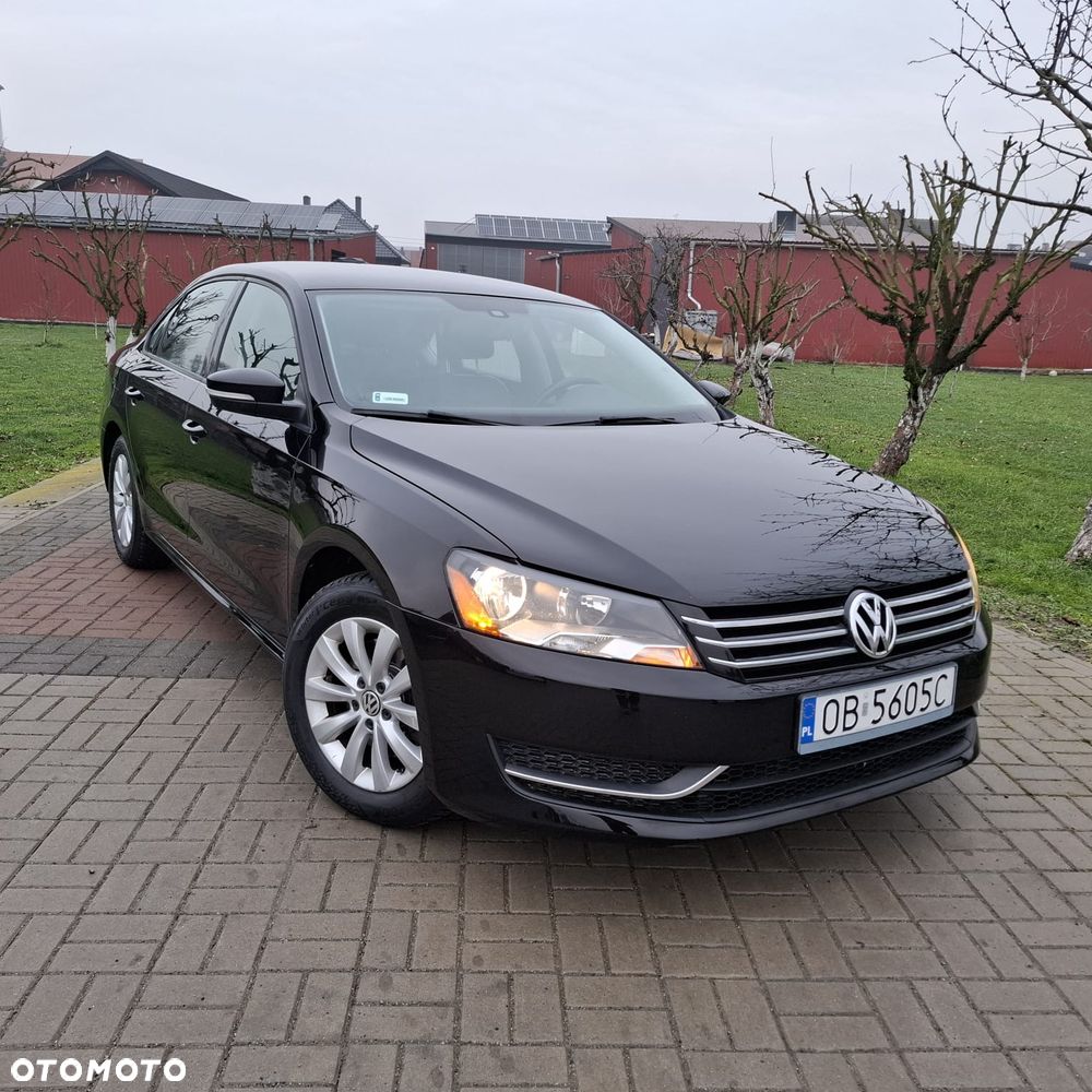 Volkswagen Passat 1.8 TSI (BlueMotion Technology) DSG Comfortline - 1