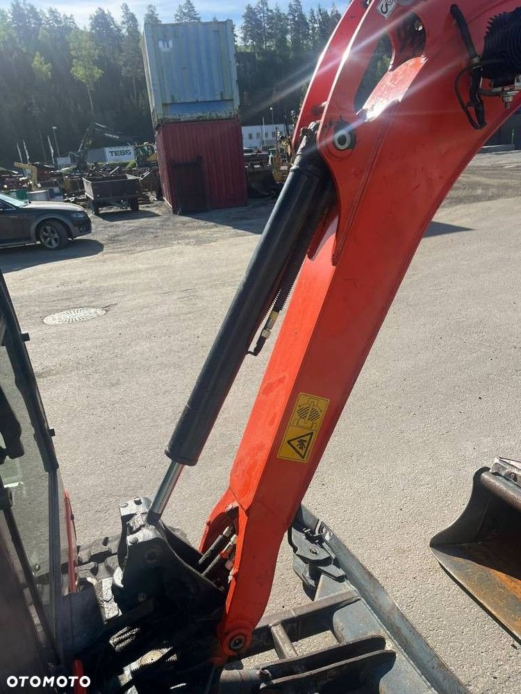 Kubota KX019-4 2016 z przyczepą Ifor Williams - 9