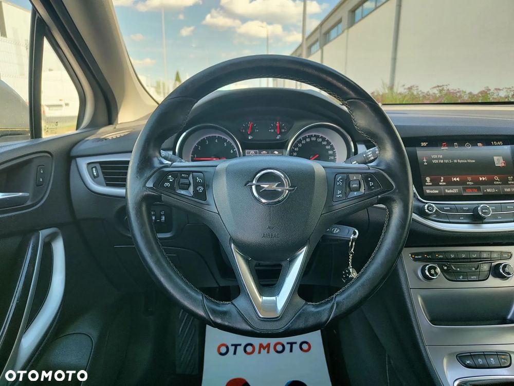 Opel Astra 1.4 Turbo Start/Stop Business - 17