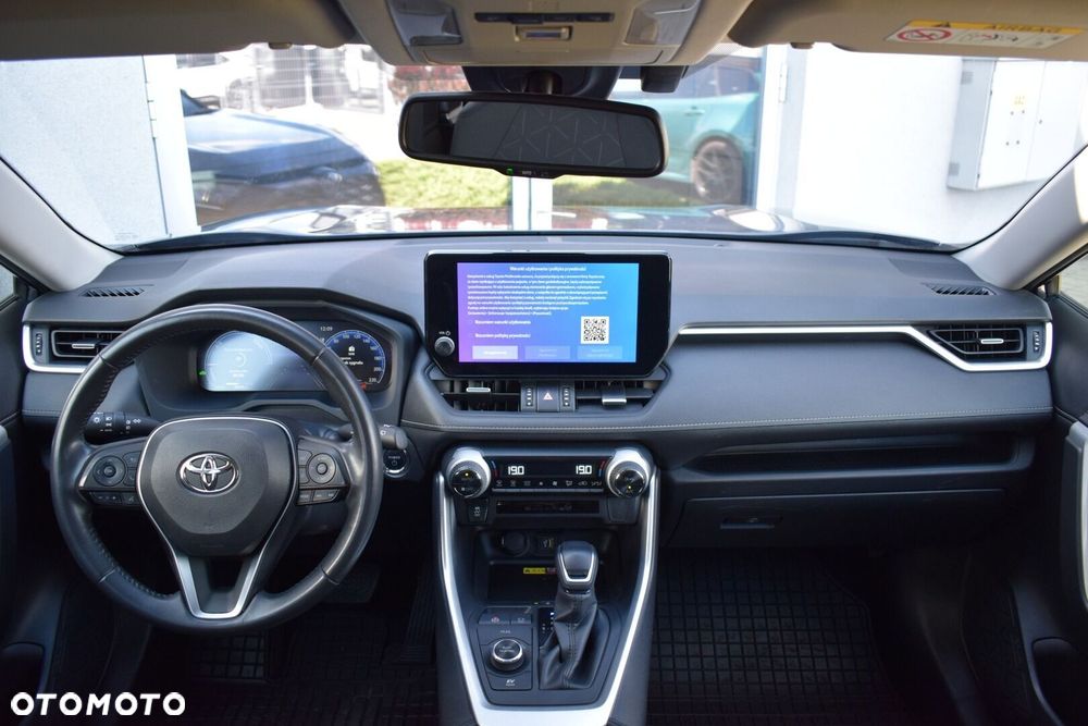 Toyota RAV4 - 16