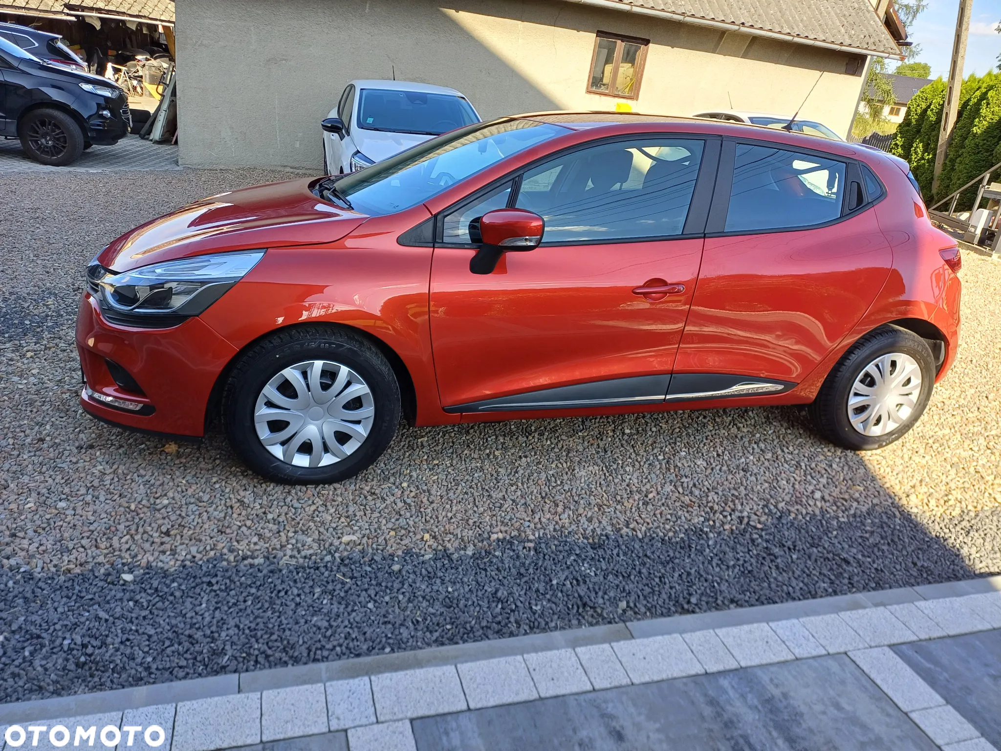 Renault Clio TCe 90 BUSINESS EDITION - 3