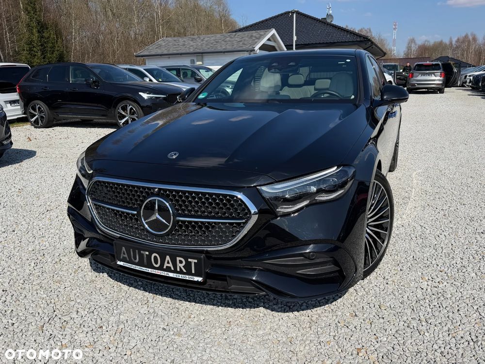 Mercedes-Benz Klasa E 400e 4Matic 9G-TRONIC - 3