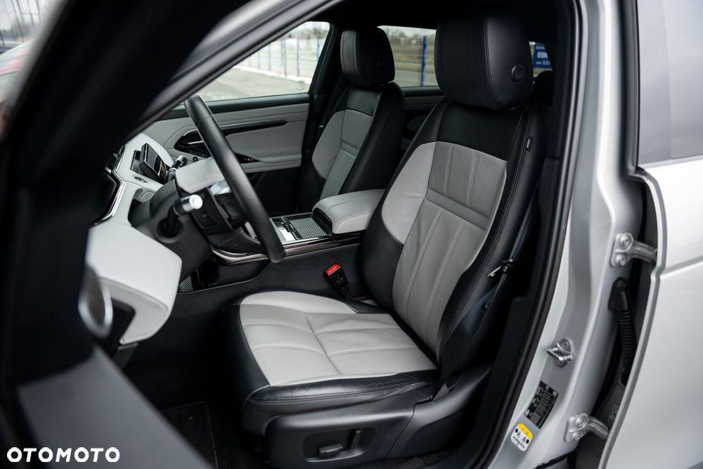Land Rover Range Rover Evoque D150 R-Dynamic - 26