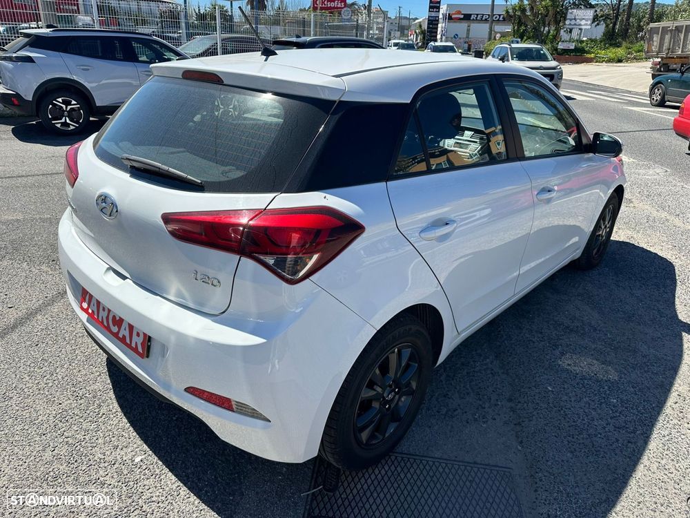 Hyundai i20 1.1 CRDi Access Plus - 7
