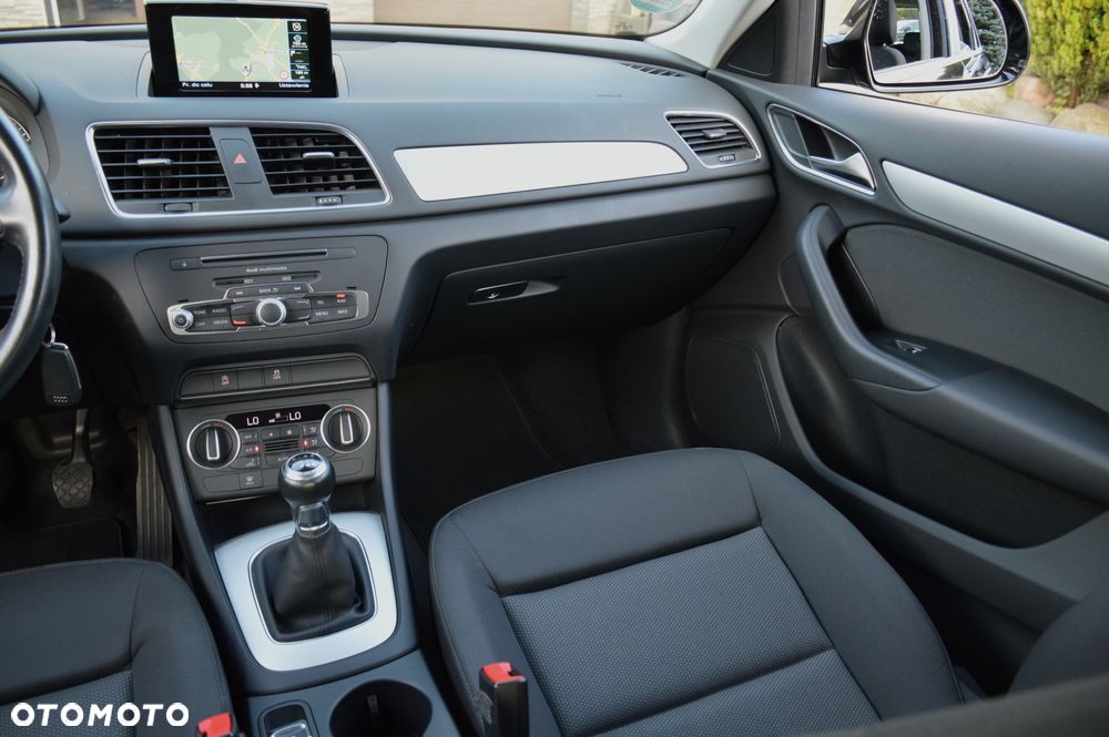 Audi Q3 2.0 TDI Sport - 23