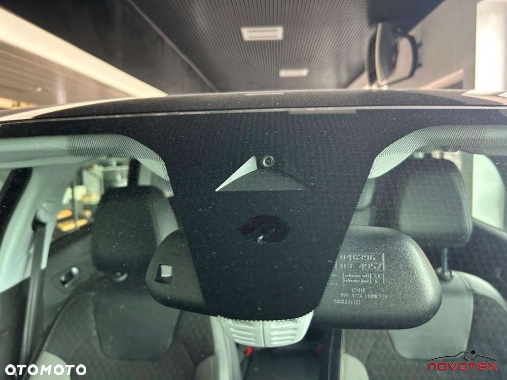 Opel Grandland X 1.2 Start/Stop Automatik Design Line - 29