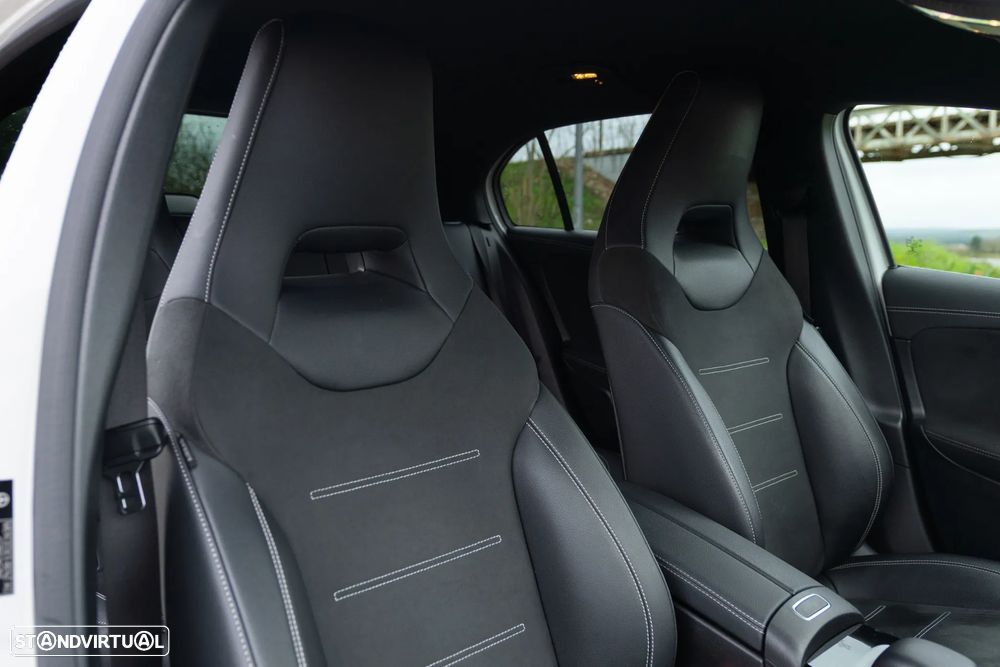 Mercedes-Benz A 250 e 8G-DCT AMG Line - 6